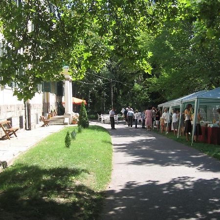 Mater Salvatoris House Hotell Gödöllő Eksteriør bilde