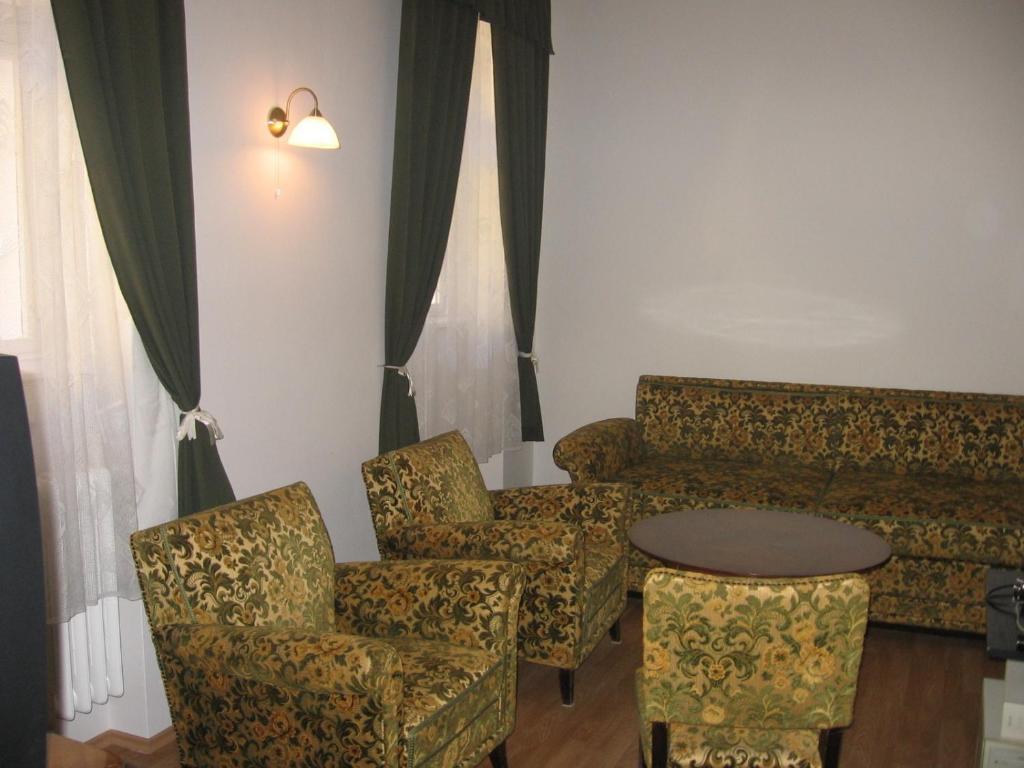 Mater Salvatoris House Hotell Gödöllő Eksteriør bilde